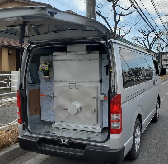 ペット火葬車【価格・トラブル・臭い】